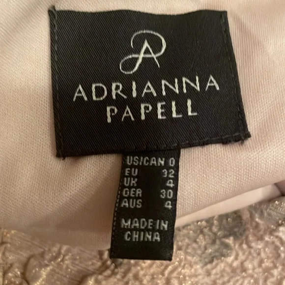 Adrianna Papell Matelasse Floral Jacquard Column Gown Size 0 - Picture 8 of 10